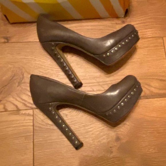 Platform Pump Women Vince Camuto - Picture 2 of 6